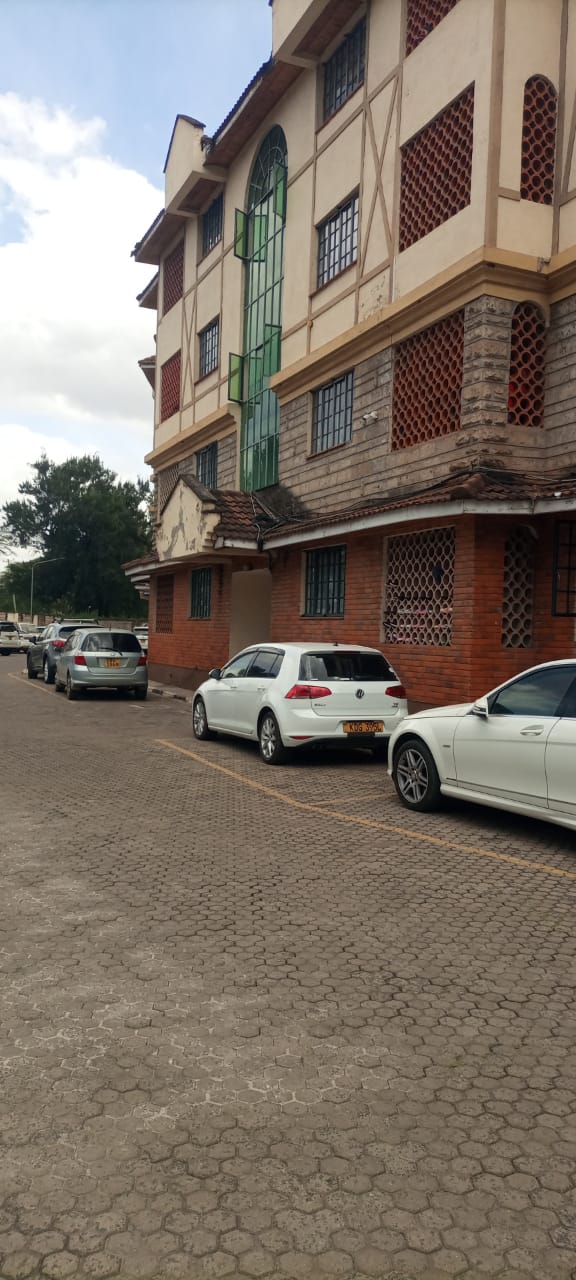 2 Bedroomed Apartment – Located off Kabarnet Road, 14,000,000